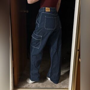 HOLLISTER Ultra High-Rise Lightweight Dark Wash Cargo Baggy Jeans